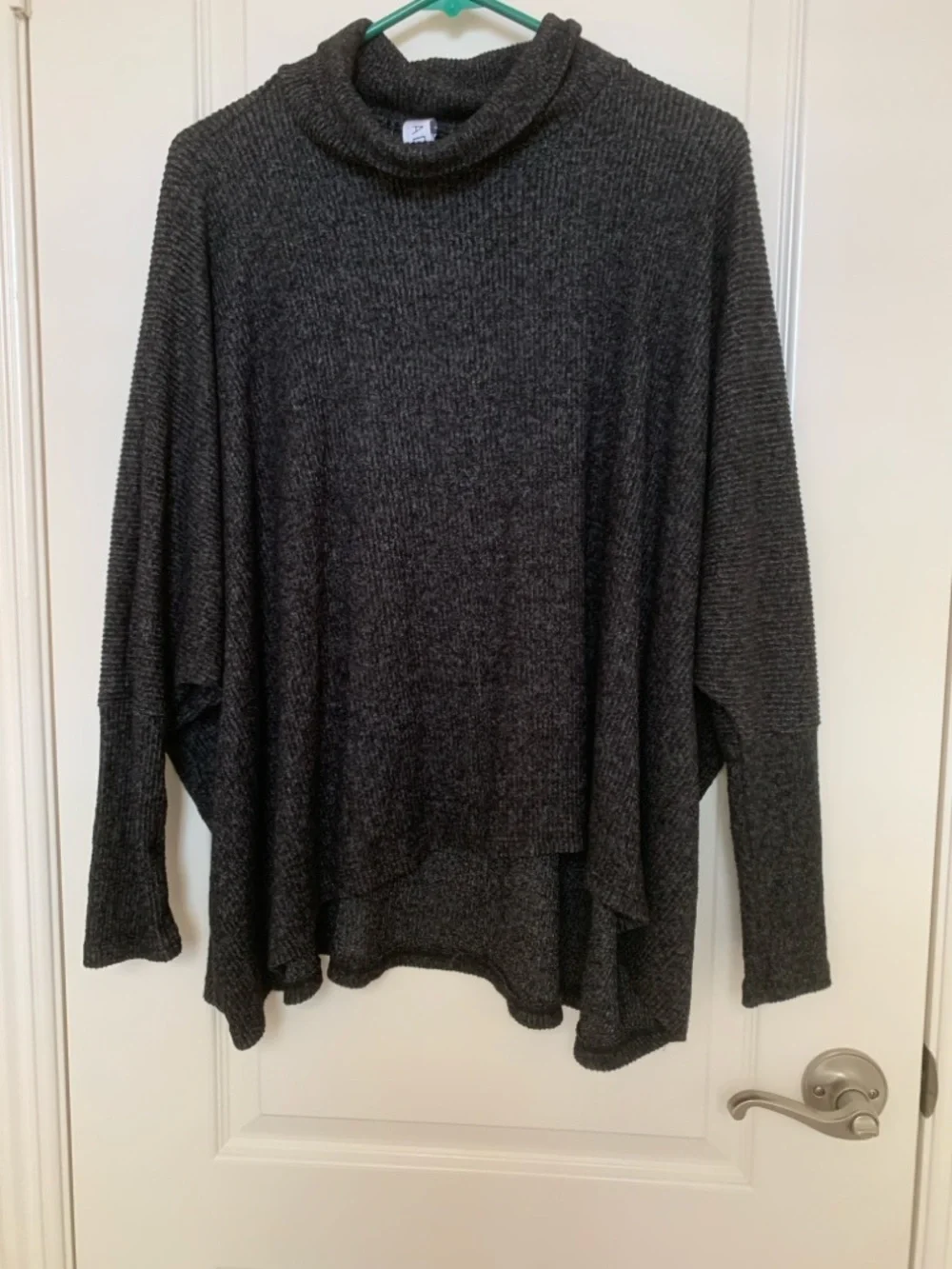 NWT AMADI Brushed Hacci Oversized Cowl Neck Poncho Sweater - Gray - Small - Picture 1 of 10